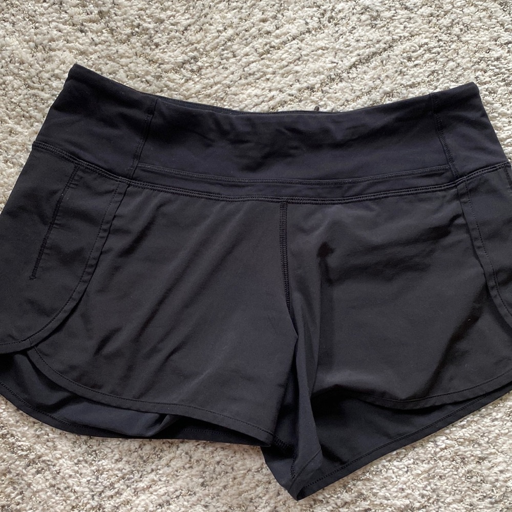 Lululemon black shorts